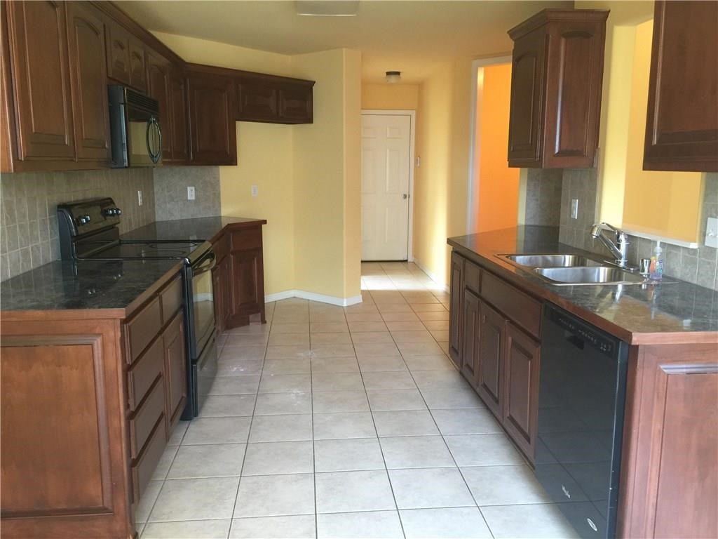 Fox Run - Residential Lease