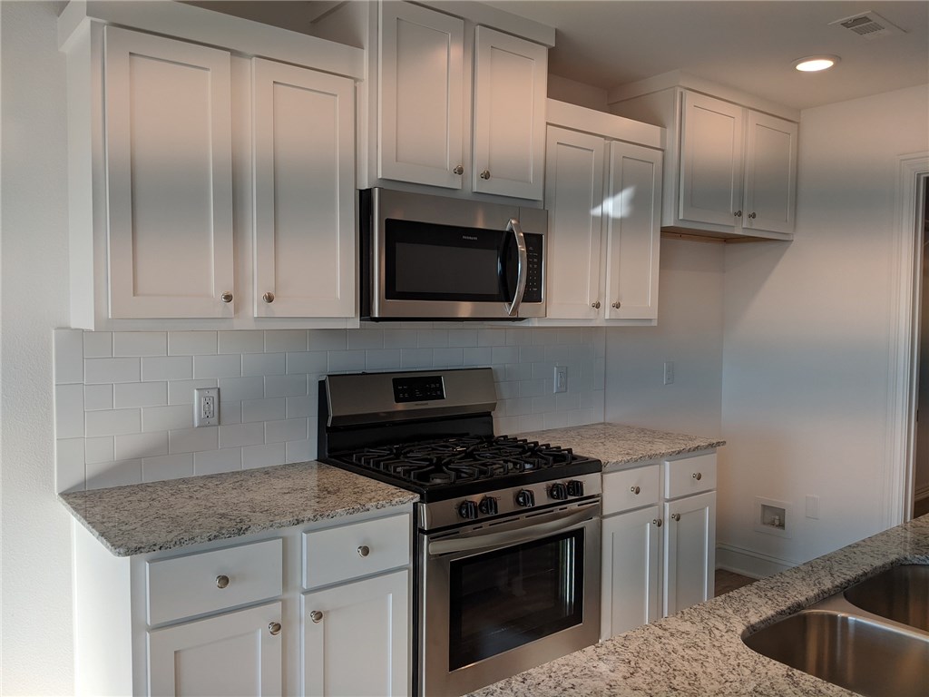 Habberton Ridge - Residential Lease