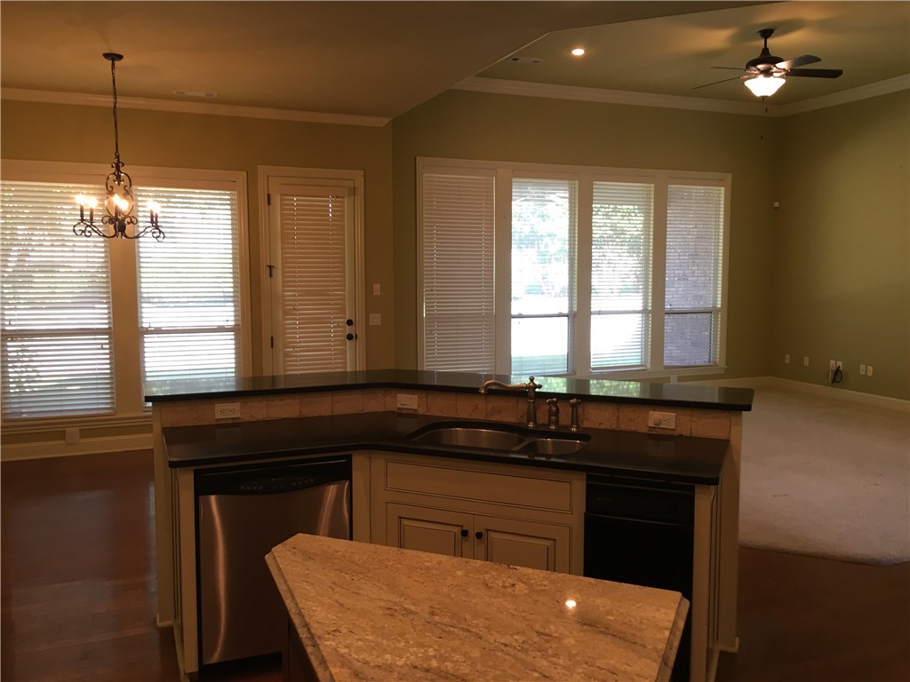 Peaks Ph III, The Rogers - Residential Lease
