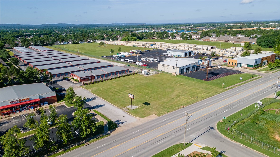 Springdale Outlots - Land