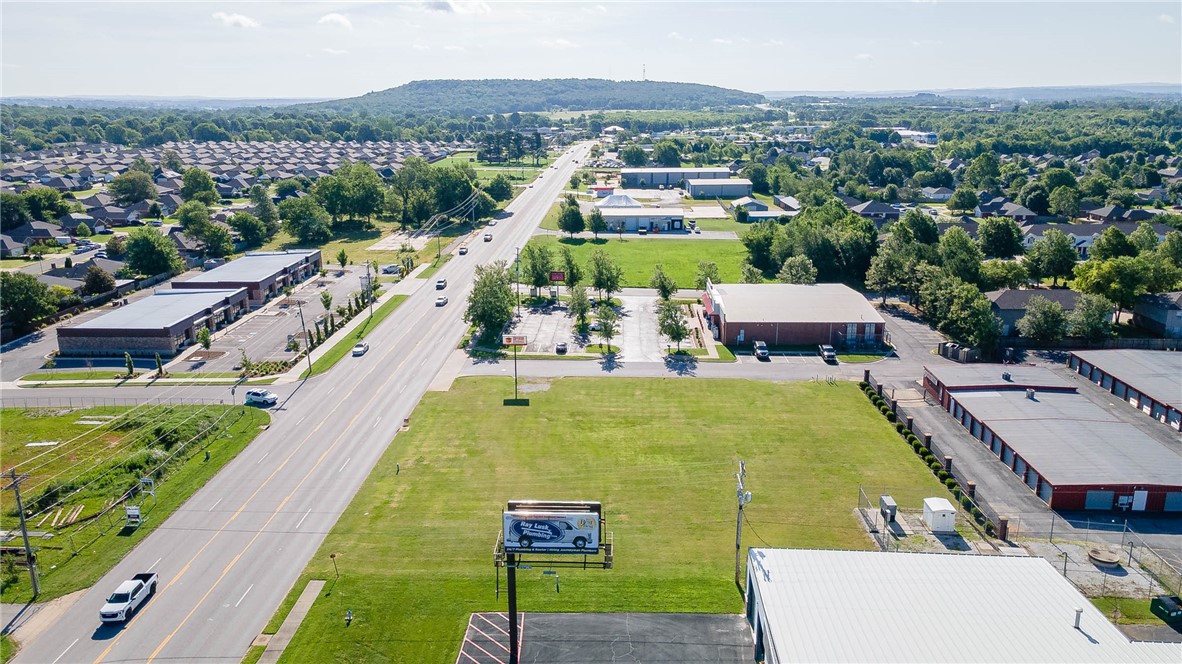 Springdale Outlots - Land