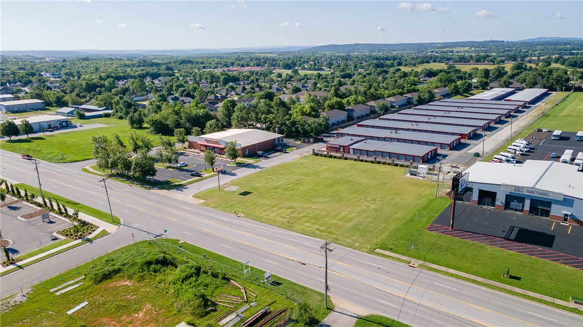 Springdale Outlots - Land