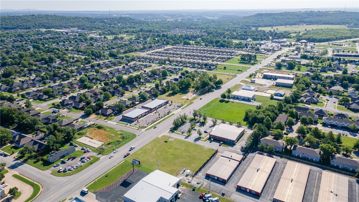 Springdale Outlots - Land