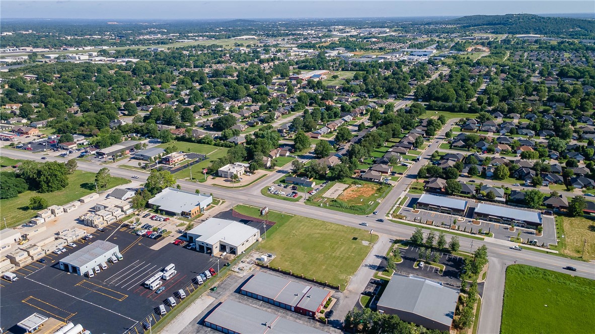 Springdale Outlots - Land