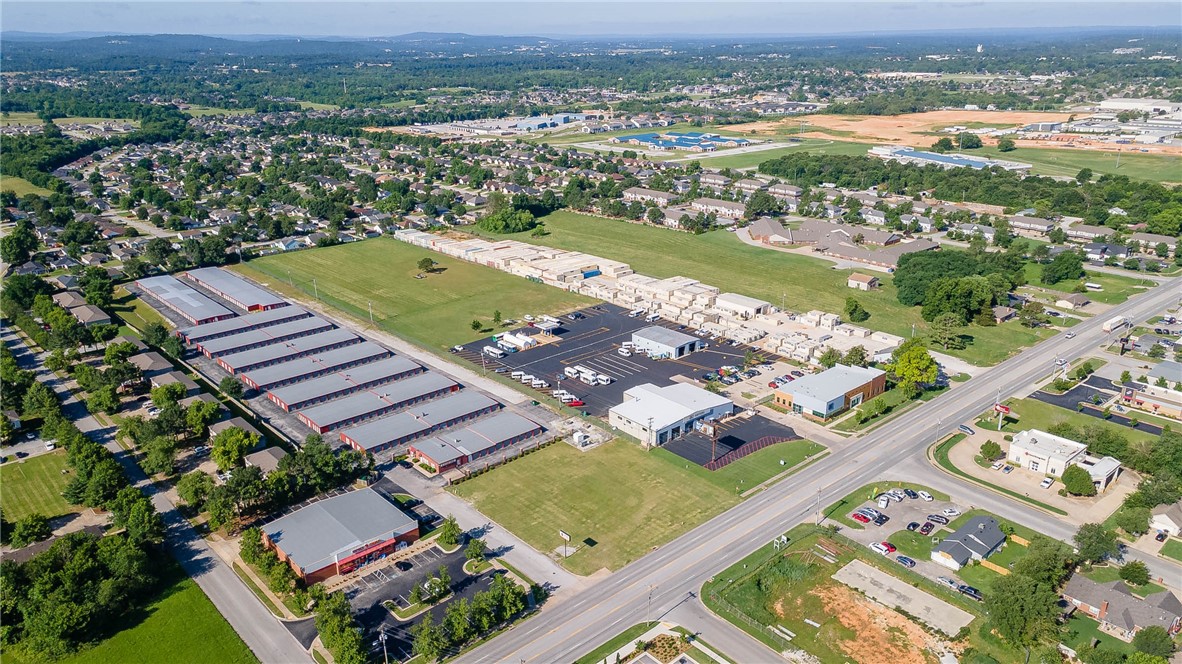 Springdale Outlots - Land