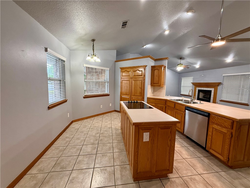 College Place Sub Ph 3 Bentonville - Residential Lease