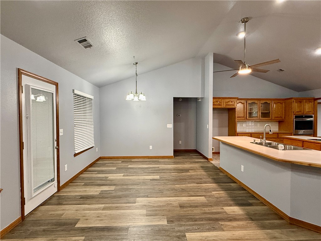 College Place Sub Ph 3 Bentonville - Residential Lease