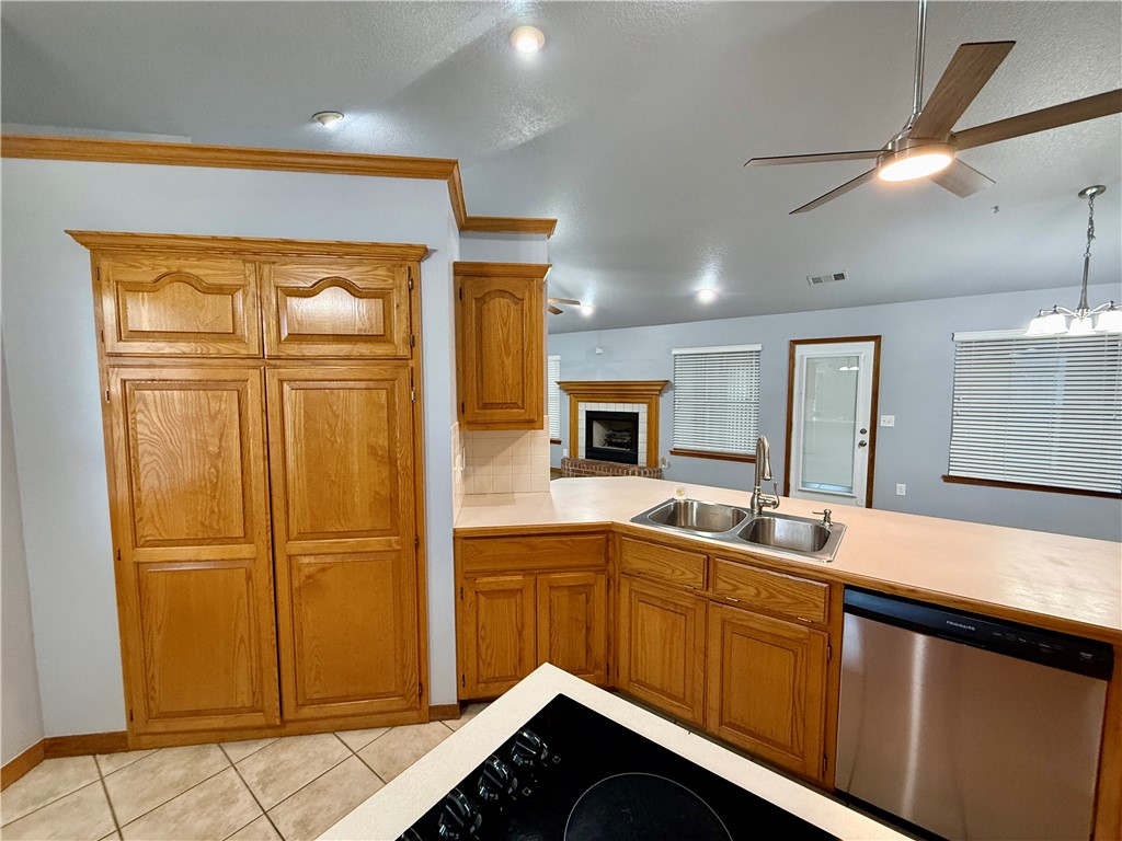 College Place Sub Ph 3 Bentonville - Residential Lease