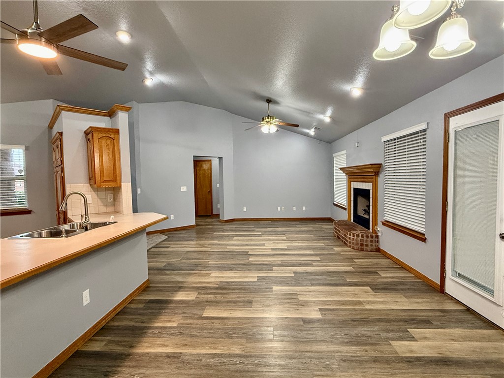 College Place Sub Ph 3 Bentonville - Residential Lease