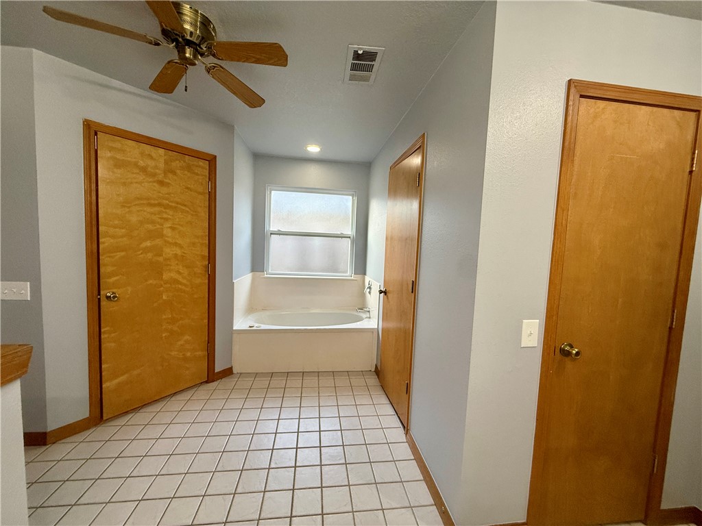 College Place Sub Ph 3 Bentonville - Residential Lease