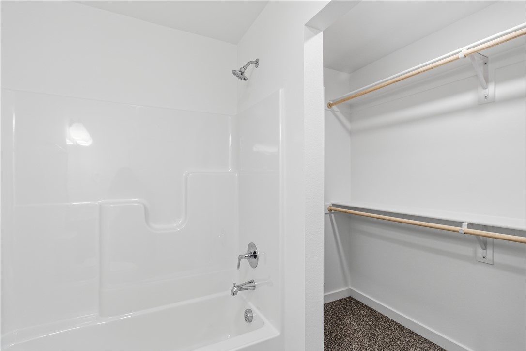 FEATHERSTON WEST SUB PH 1-CENTERTON - Residential Lease