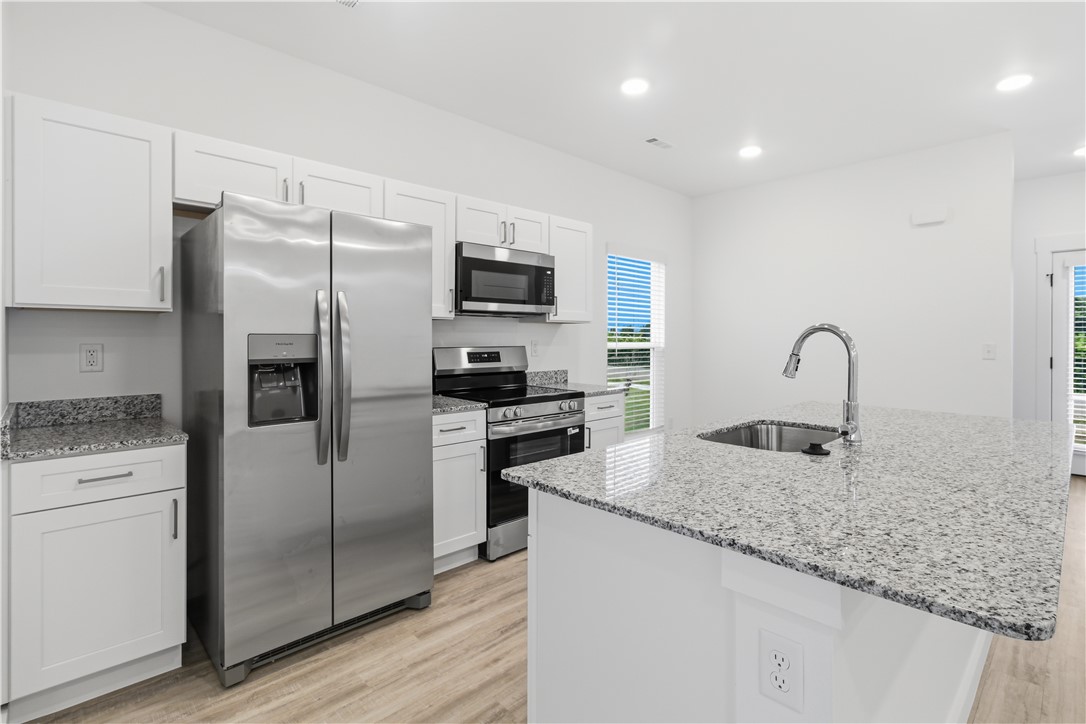 FEATHERSTON WEST SUB PH 1-CENTERTON - Residential Lease