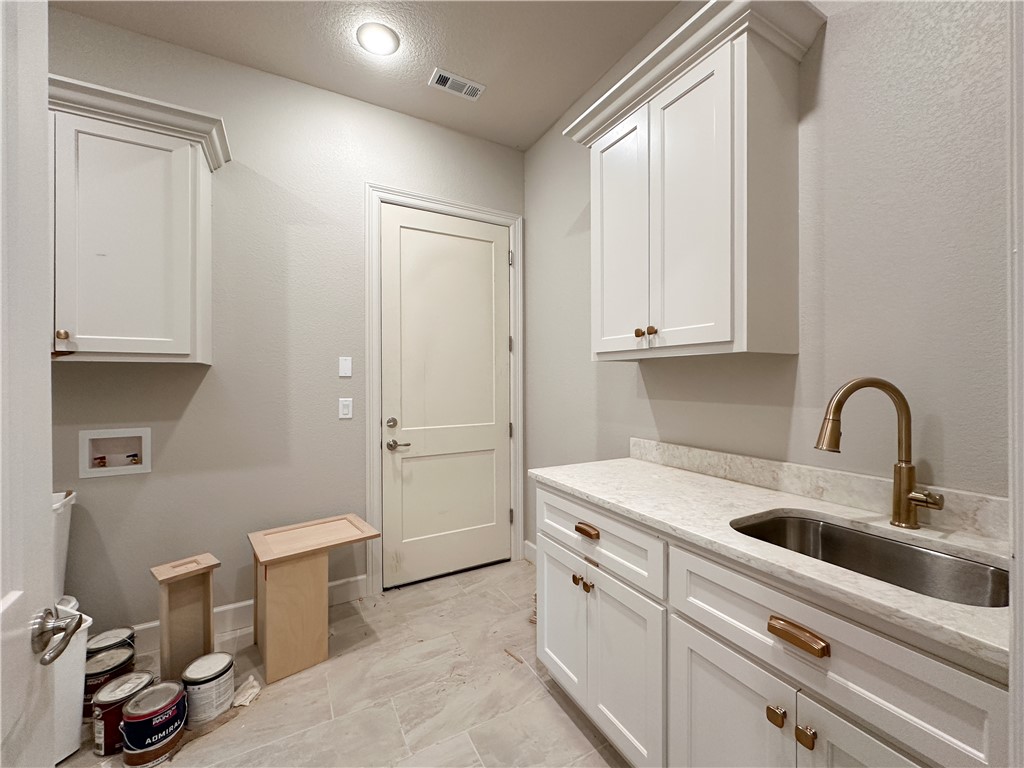 County Line Square - Residential