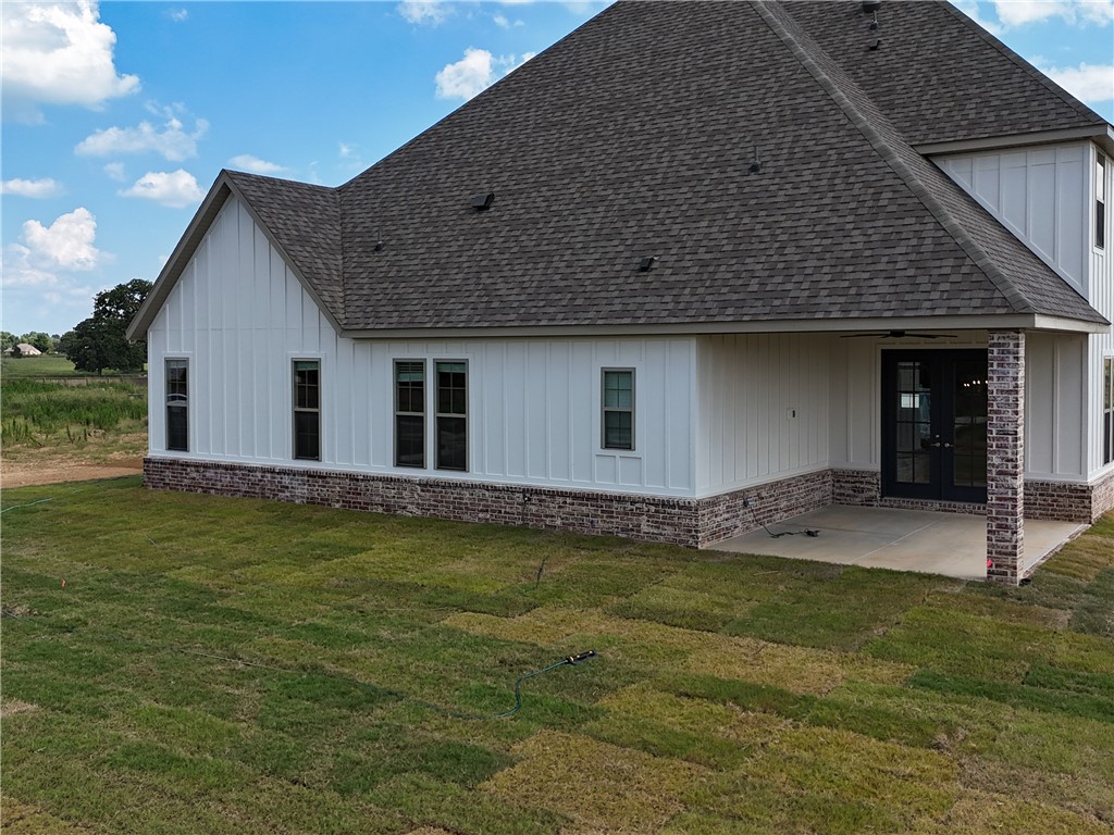 County Line Square - Residential