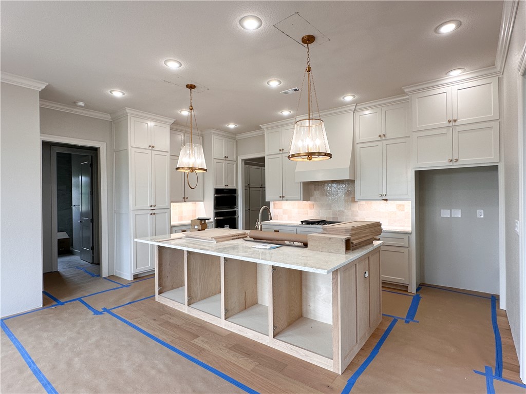 County Line Square - Residential