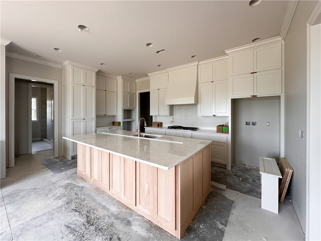 County Line Square - Residential