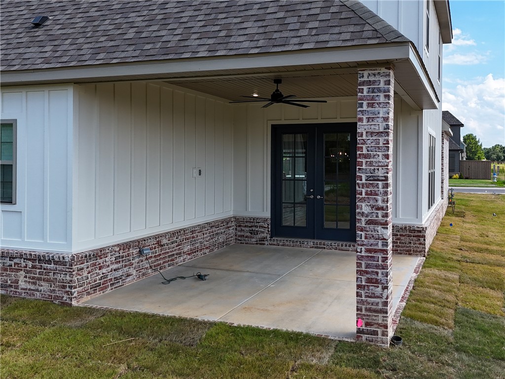 County Line Square - Residential