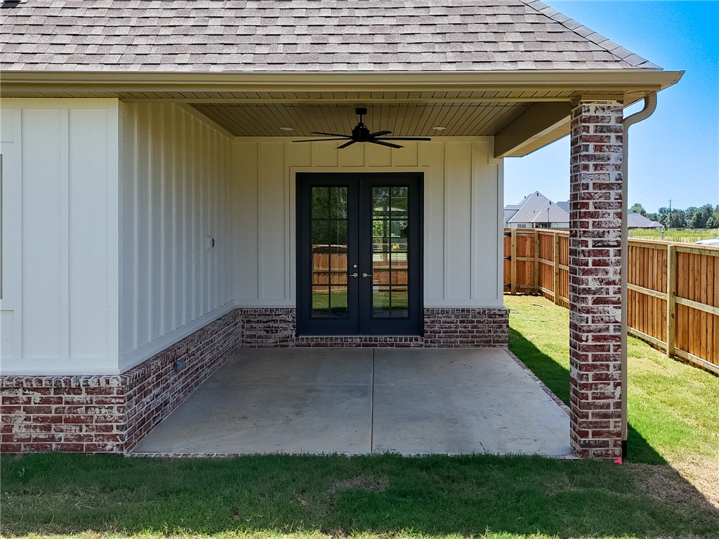County Line Square - Residential
