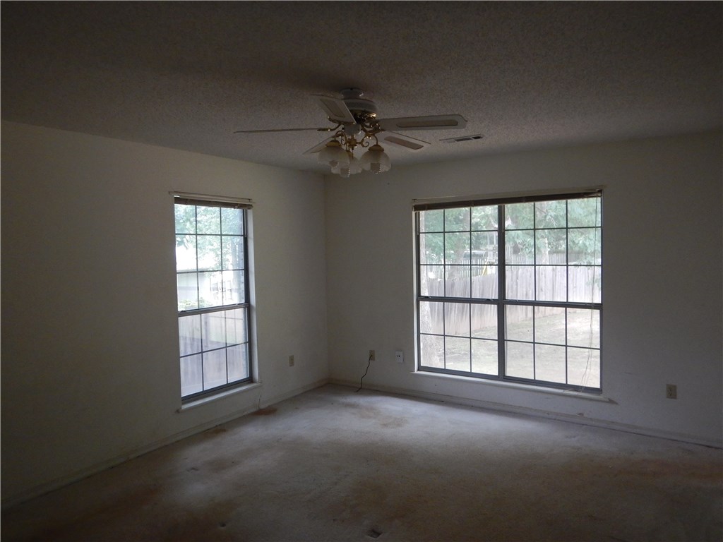 Royal Oaks Estates - Residential