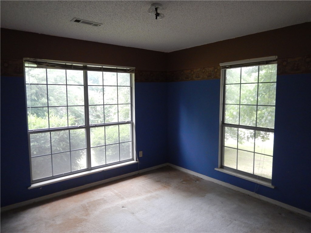 Royal Oaks Estates - Residential