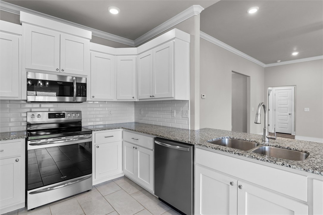 Hickory Meadows Sub Ph 2 - Residential