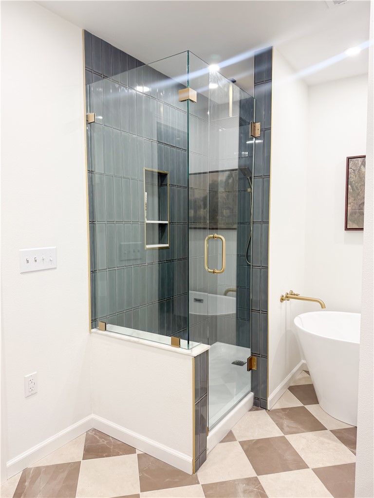 Chateau Terrace Unit 1 Ph 2 Rogers - Residential