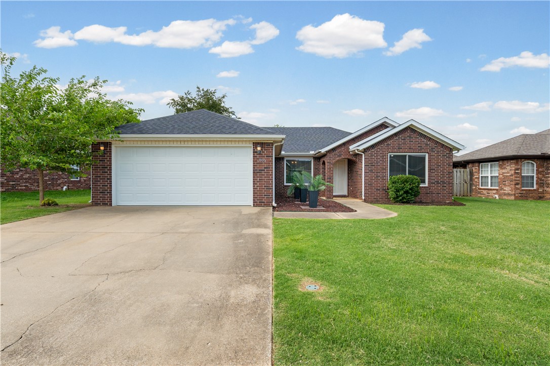 Located within 10 minutes of the Bentonville Square, the new Walmart Home Office, Crystal Bridges Museum, Alice L. Walton School of Medicine, and only a 20 minute drive from XNA National Airport! This move-in ready 3 bedroom, 2 bath, 1516 sq ft home offers exceptional convenience and value! Perfect for homeowners and investors alike, featuring fresh interior paint, new bathroom vanities, a dedicated dining area, gas fireplace, generously sized living room, tray ceilings, crown molding, and private primary suite with walk-in closet. New roof installed in May 2026. Outside, the low maintenance landscaping provides great curb appeal, while the private backyard offers plenty of room to create your ideal outdoor space. Situated in an established neighborhood with mature trees, sidewalks, and NO HOA. Competitively priced at $319,000 and conveniently located near downtown Bentonville, dining, schools, and everything Bentonville has to offer.