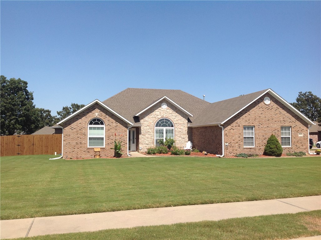 Great 2335 sqft 3 bedroom 2 bath home with 2 large living rooms in wonderful stonecrest subdivision! This home features new HVAC, nice size bedrooms, large living rooms, nice kitchen with granite countertops, 3 car garage, large backyard with storage bldg. and new privacy fence on a great corner lot! Make your appointment today! This home won't last long!