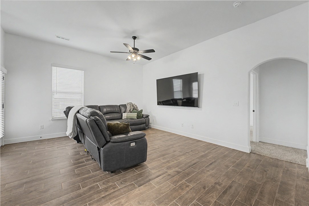 Prairie Brook Sub Ph 2 Centerton - Residential Lease