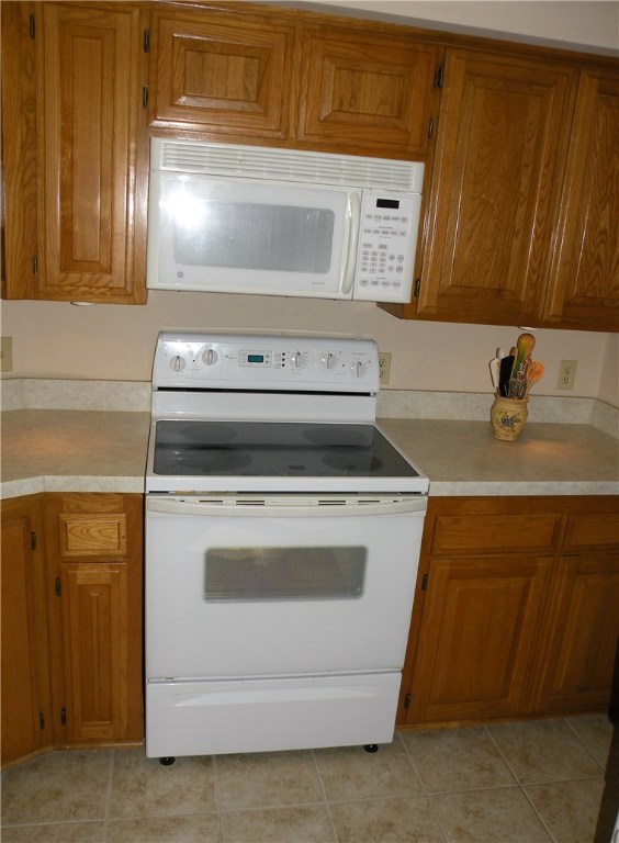 Unit 1 Holiday Island - Residential