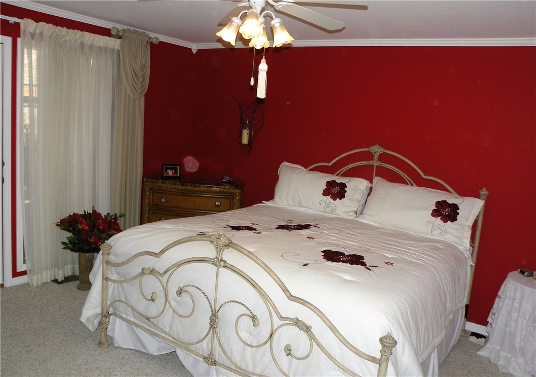 Unit 1 Holiday Island - Residential
