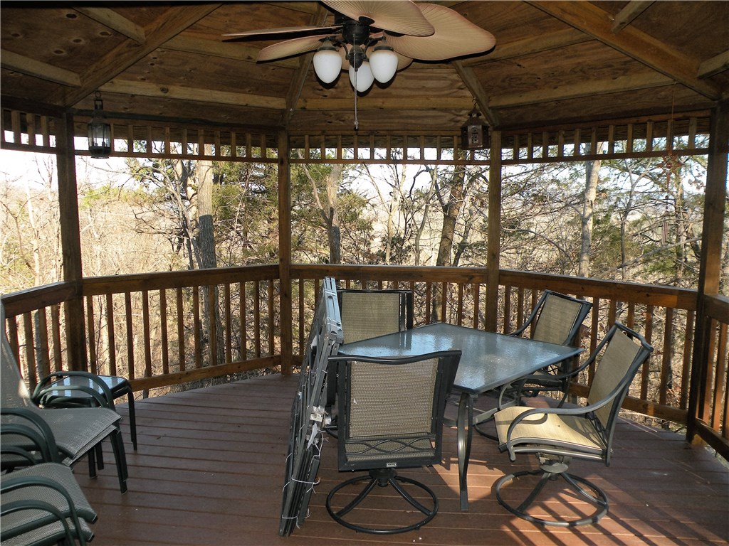 Unit 1 Holiday Island - Residential