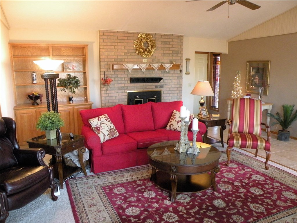 Unit 1 Holiday Island - Residential