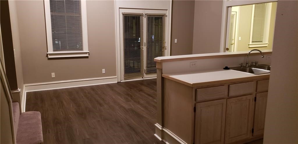 Campbell Ave Condos HPR - Residential Lease