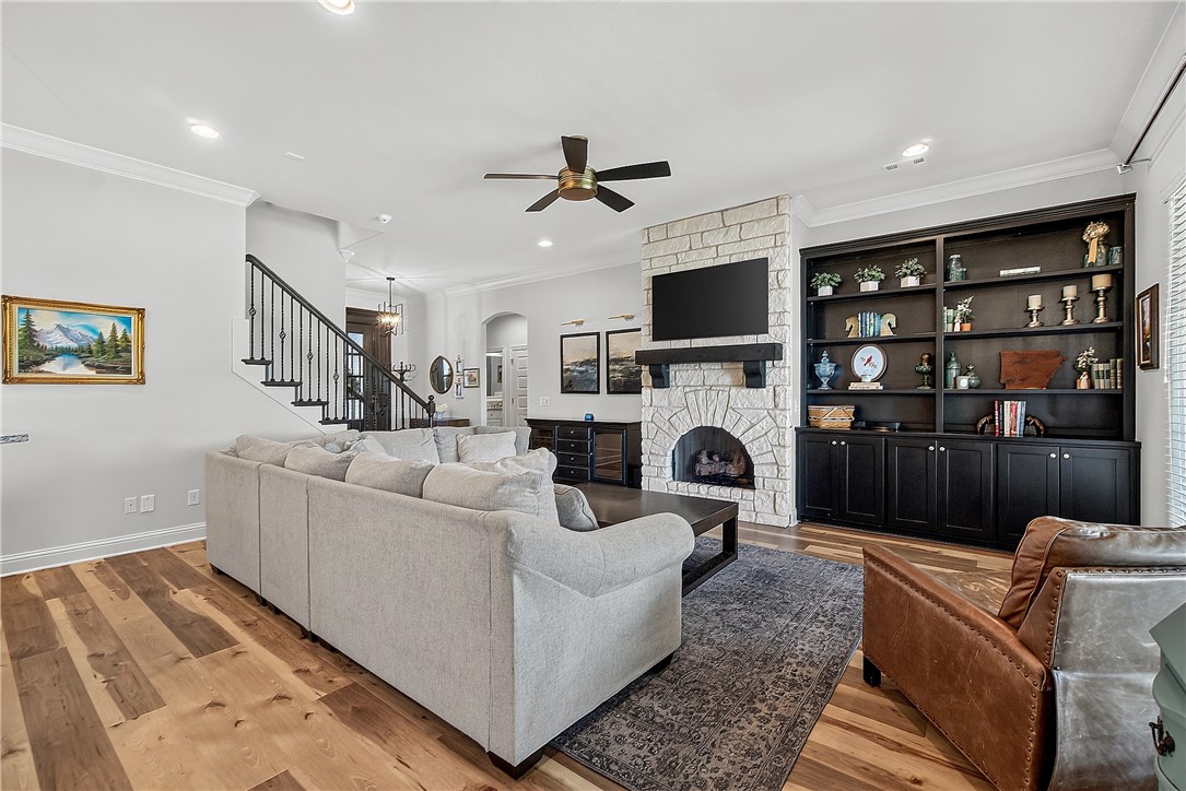 Waterford Estates At Hissom Ranch - Residential