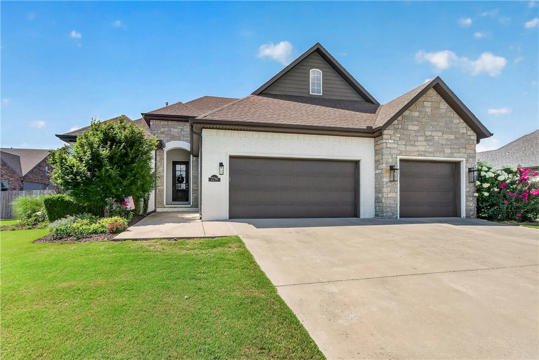 Waterford Estates At Hissom Ranch - Residential