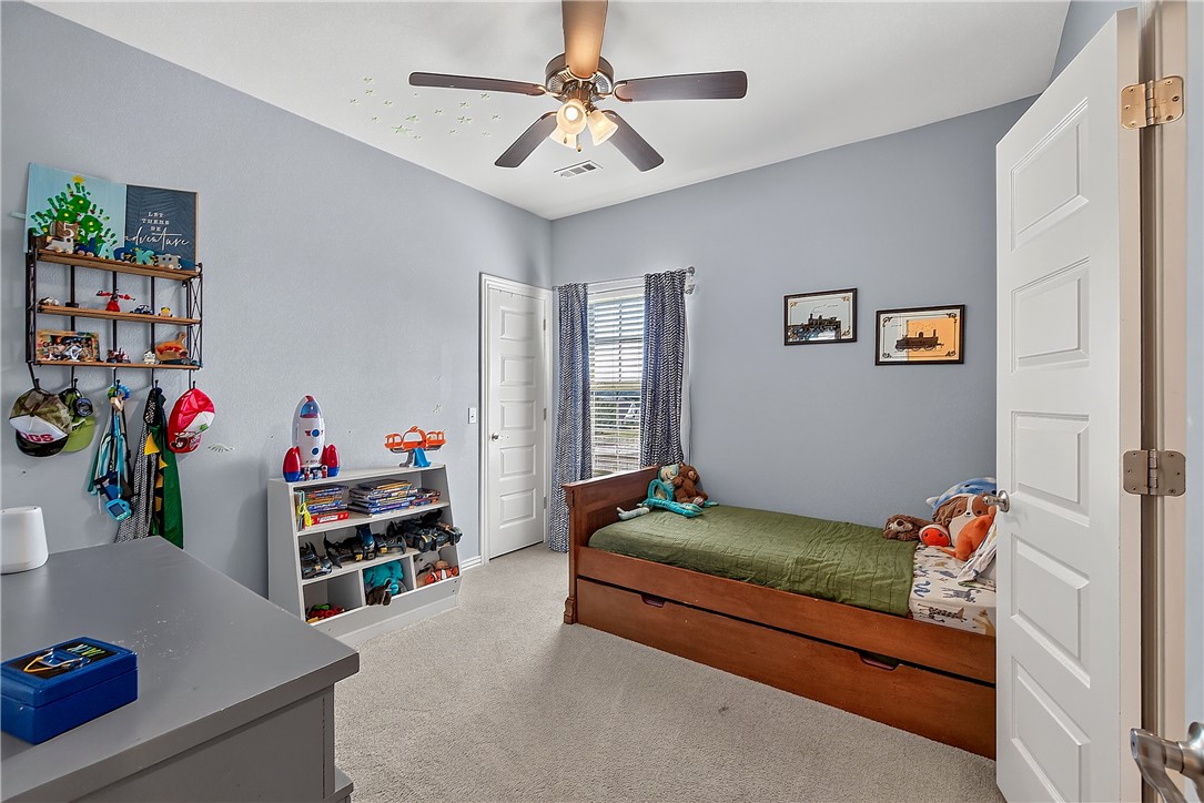 Waterford Estates At Hissom Ranch - Residential