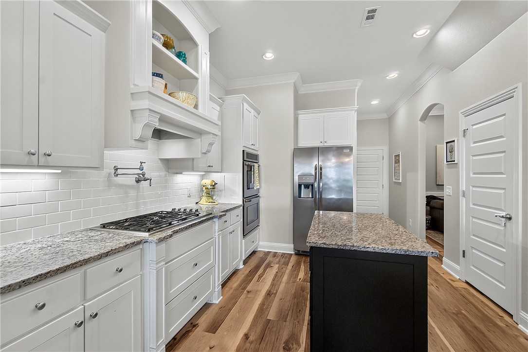 Waterford Estates At Hissom Ranch - Residential