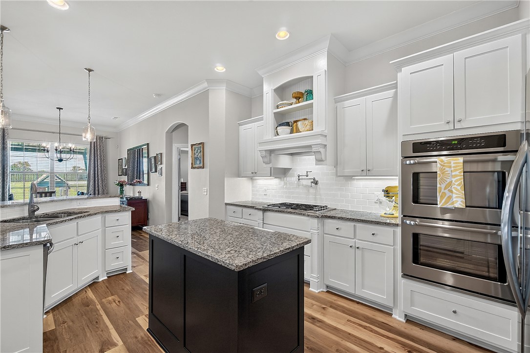 Waterford Estates At Hissom Ranch - Residential