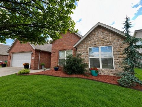 Kensington Hills Centerton - Residential