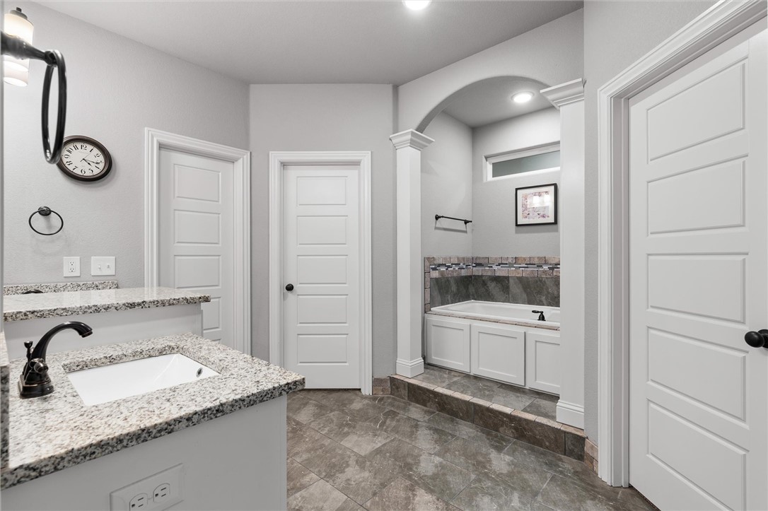 CREEKSIDE SUB PH 2-CENTERTON - Residential