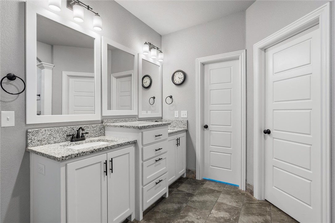 CREEKSIDE SUB PH 2-CENTERTON - Residential