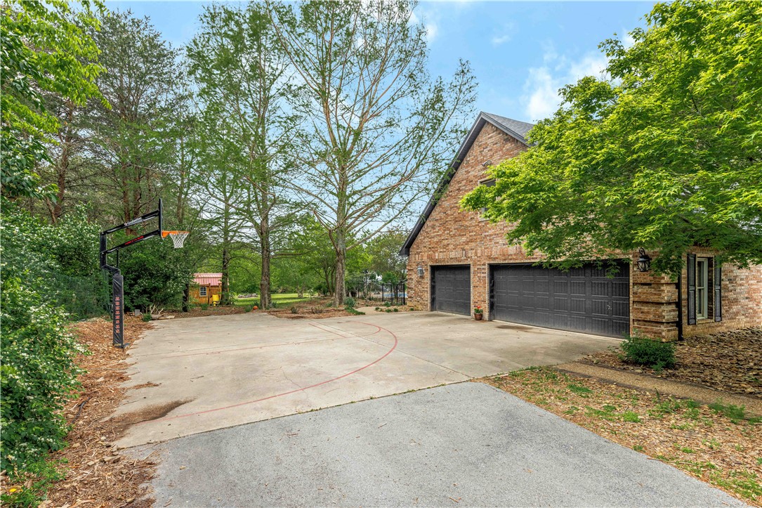 Guinn - Residential