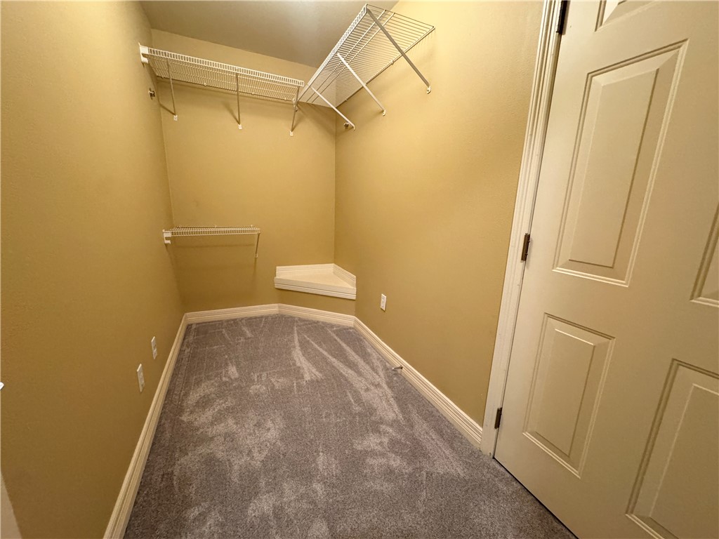 Homes At Oakmont Horizontal Prop Rogers - Residential