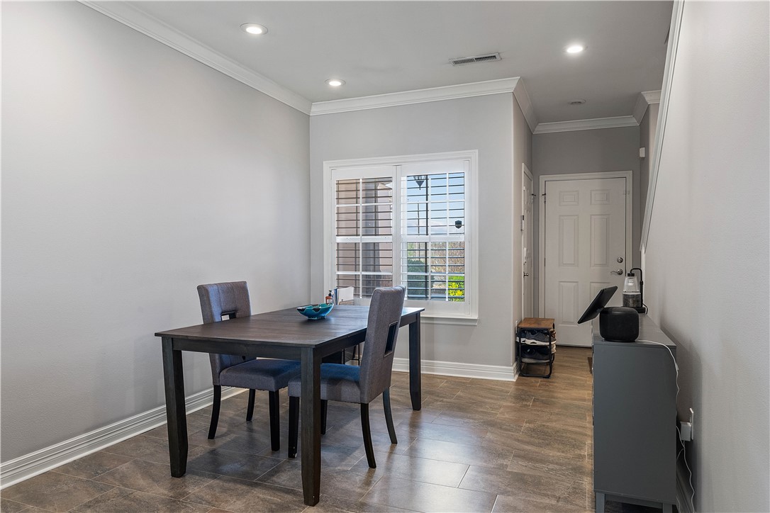 Homes At Oakmont Horizontal Prop Rogers - Residential
