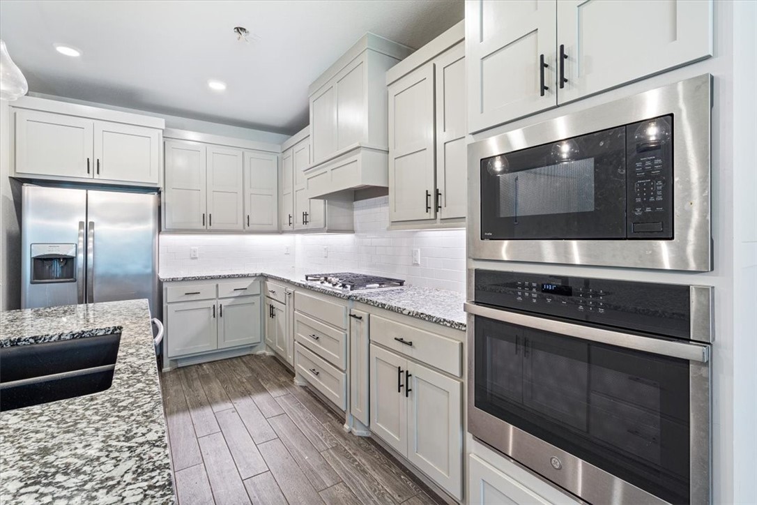 WILLOWBROOK FARMS SUB PH II-BENTONVILLE - Residential Lease