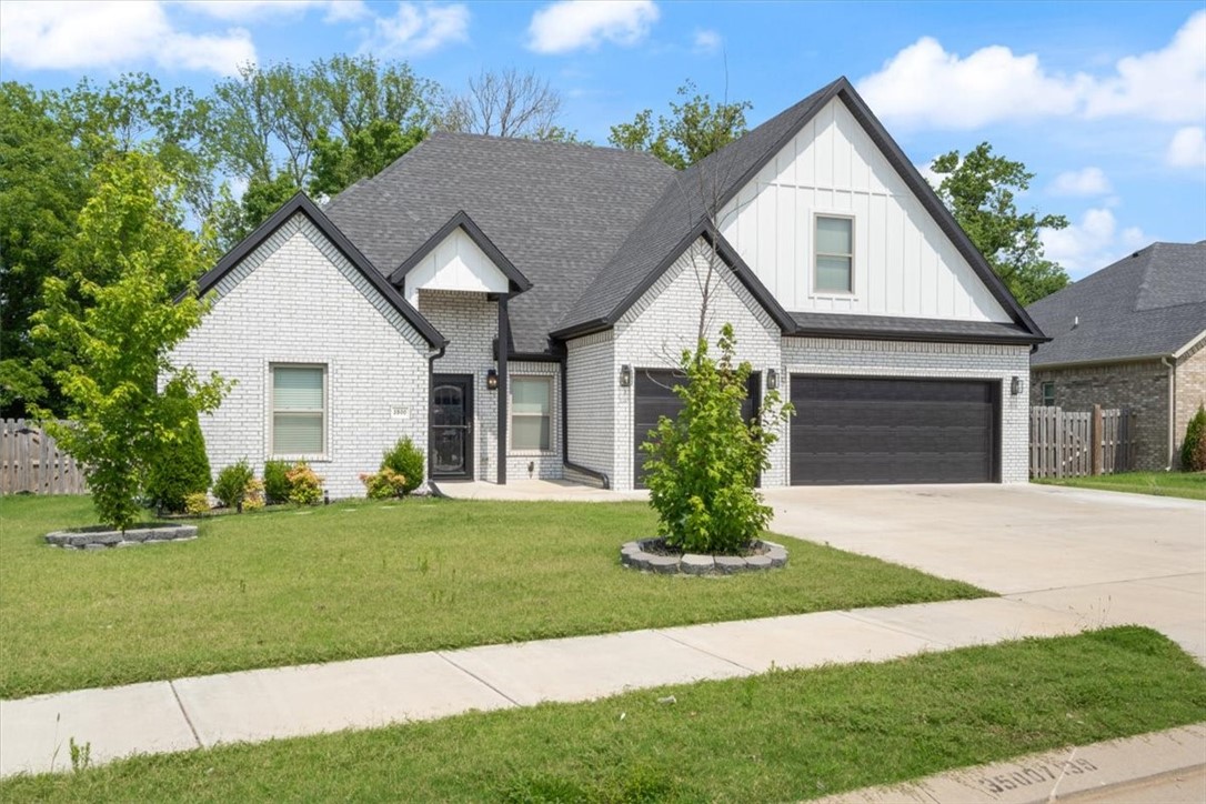 WILLOWBROOK FARMS SUB PH II-BENTONVILLE - Residential Lease