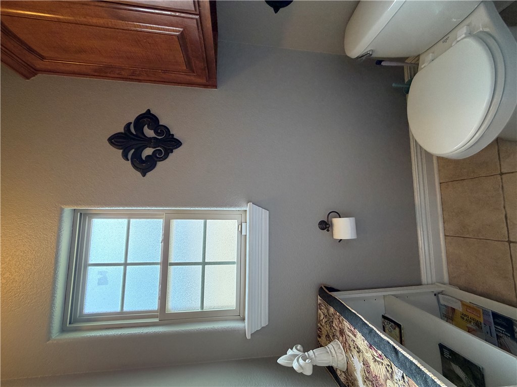 Forest Glen Sub - Residential Lease