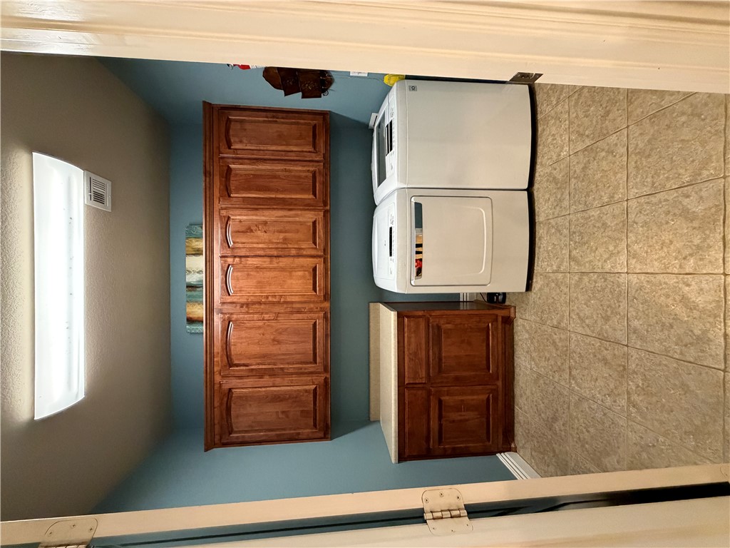 Forest Glen Sub - Residential Lease