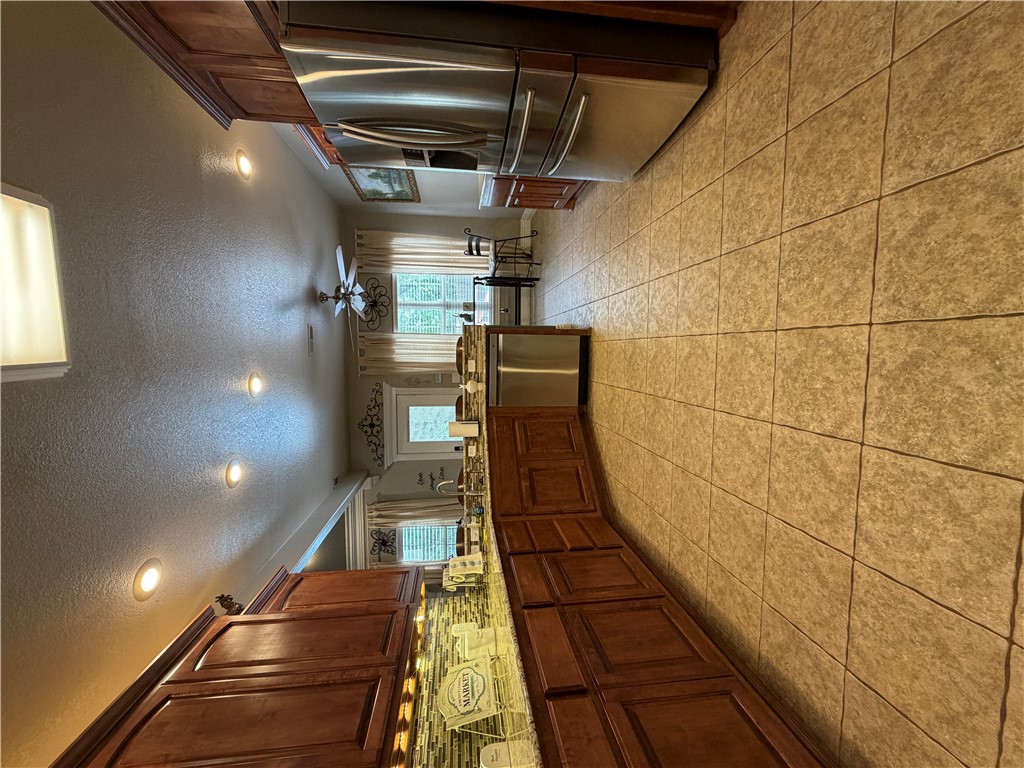 Forest Glen Sub - Residential Lease